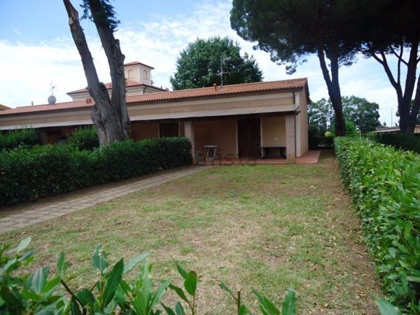 appartamento in affitto a Rosignano Marittimo in zona Vada
