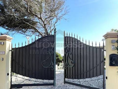 casa indipendente in affitto a Rosignano Marittimo in zona Castiglioncello