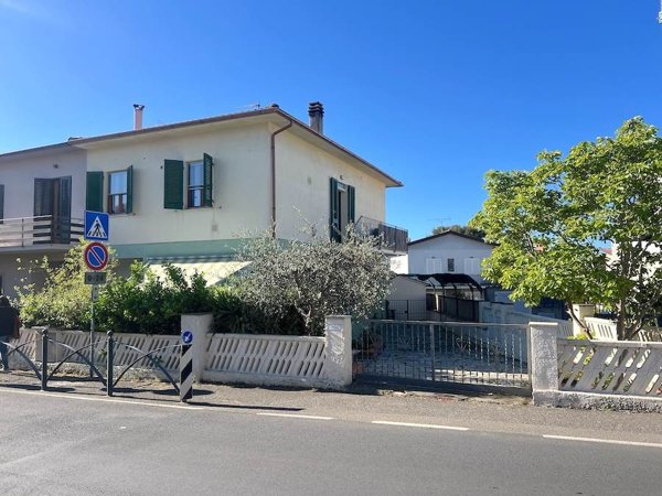 appartamento in affitto a Rosignano Marittimo in zona Castiglioncello