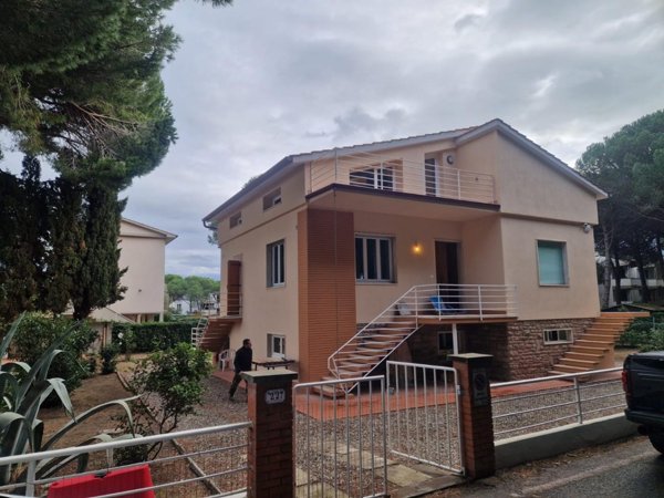 casa indipendente in affitto a Rosignano Marittimo in zona La Mazzanta