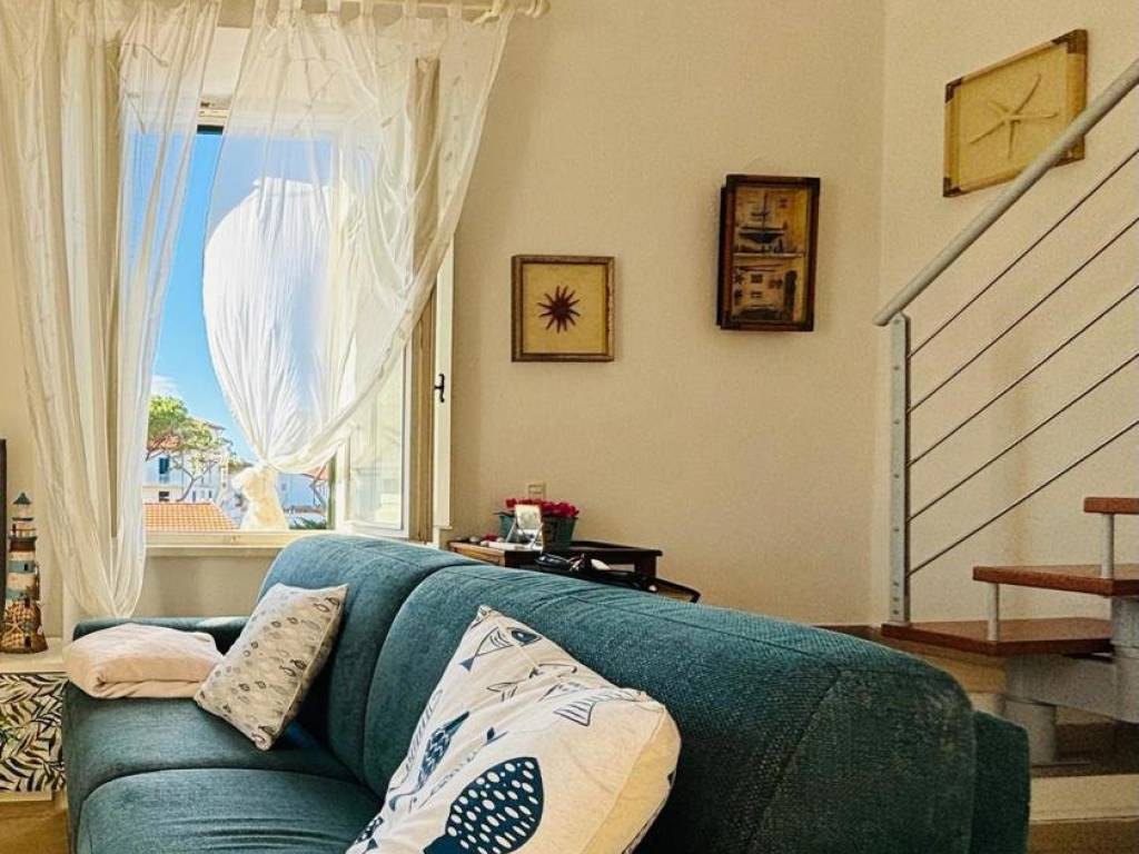 appartamento in affitto a Rosignano Marittimo in zona Castiglioncello