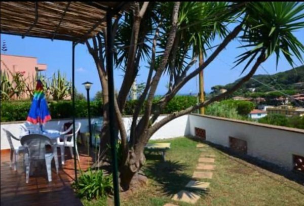 appartamento in affitto a Rio in zona Cavo