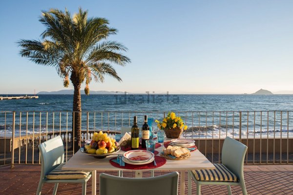 casa indipendente in affitto a Rio in zona Cavo