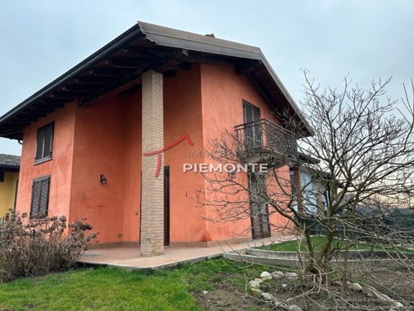 bivano in affitto a Fontaneto d'Agogna