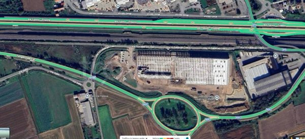 locale commerciale in affitto a Galliate