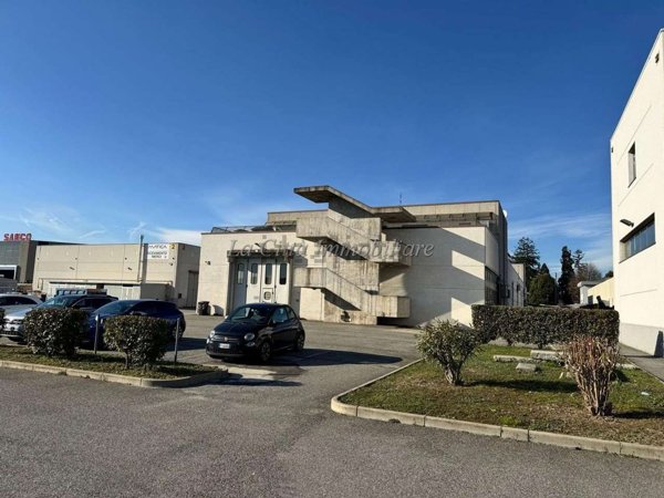 ufficio in affitto a Galliate