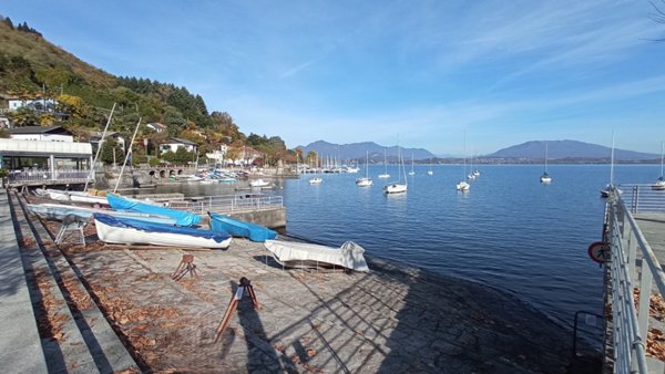 appartamento in affitto a Lesa