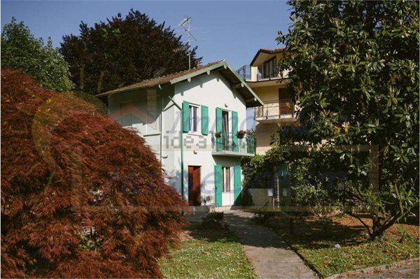 appartamento in affitto a Lesa