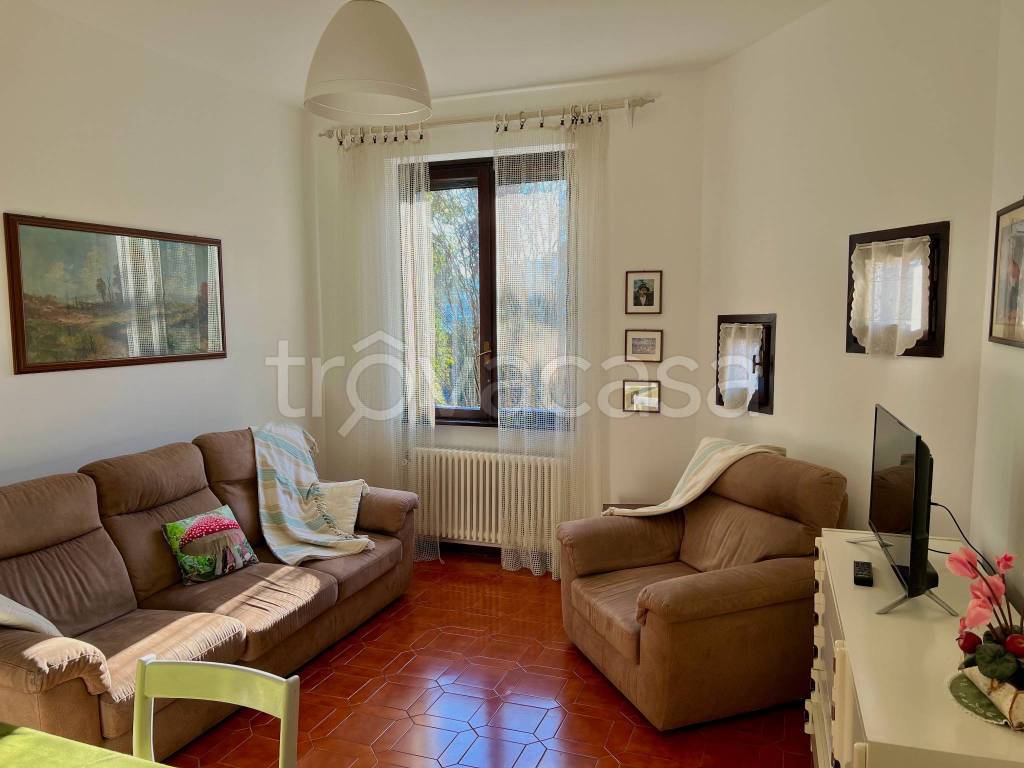 appartamento in affitto a Meina