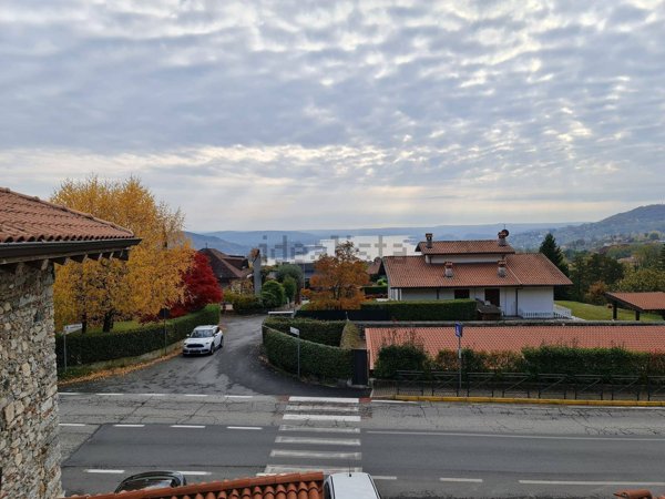 appartamento in affitto a Nebbiuno