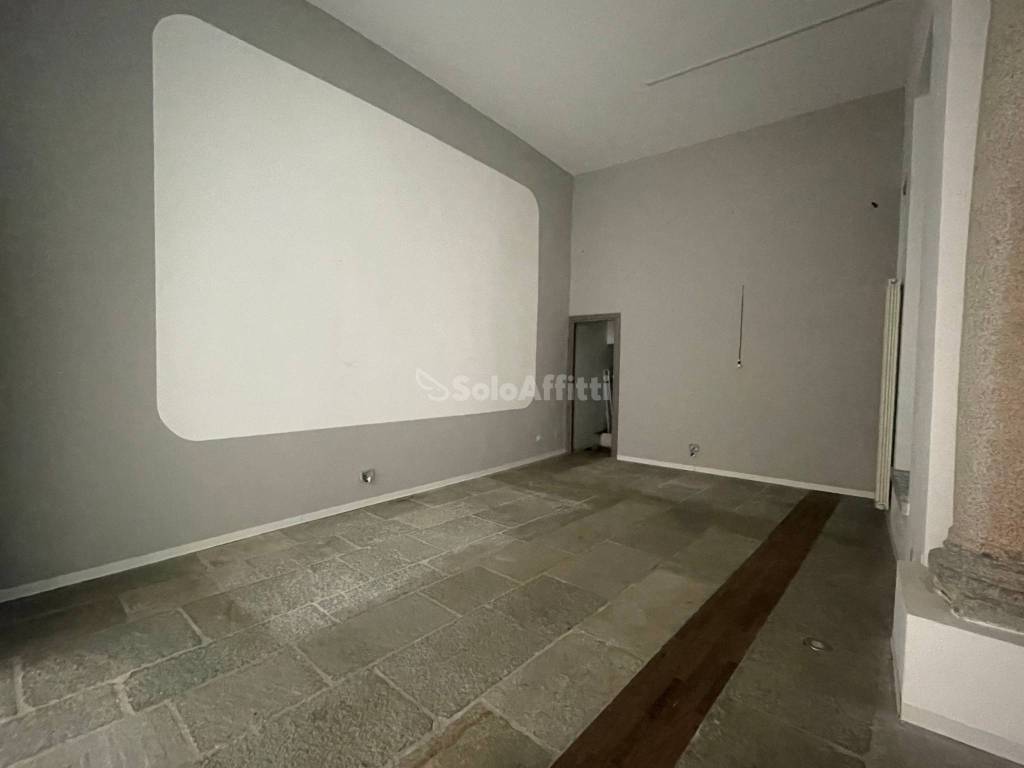 appartamento in affitto a Novara in zona Centro Città