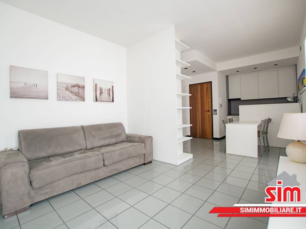 appartamento in affitto a Novara in zona Centro Città