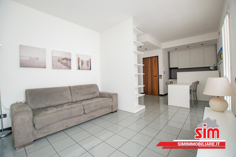 appartamento in affitto a Novara in zona Centro Città