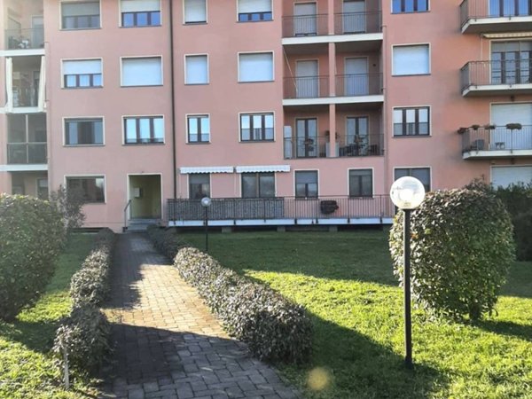 appartamento in affitto a Novara in zona zona Porta Mortara