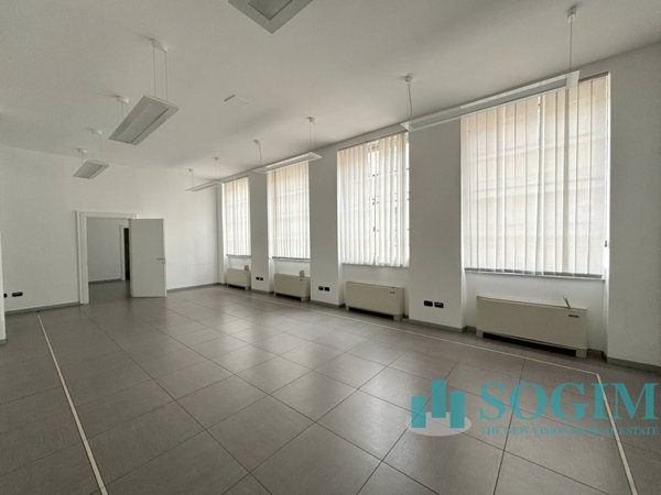ufficio in affitto a Novara in zona Centro Città