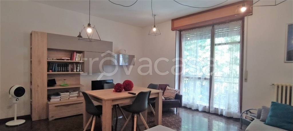 appartamento in affitto a Novara in zona Centro Città