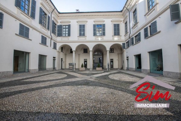 ufficio in affitto a Novara in zona Centro Città