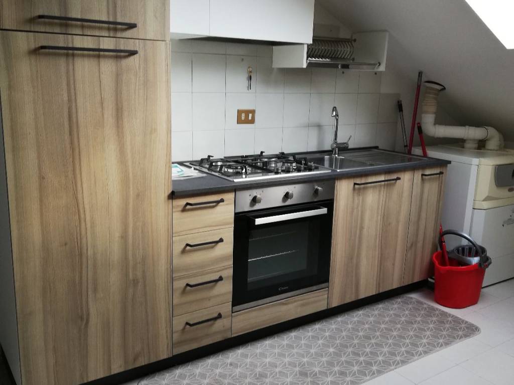 appartamento in affitto a Novara in zona Centro Città