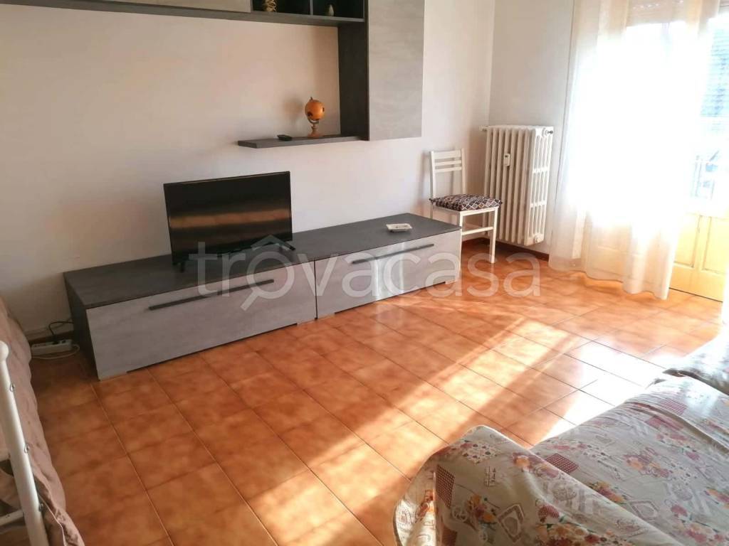 appartamento in affitto a Novara in zona Pernate