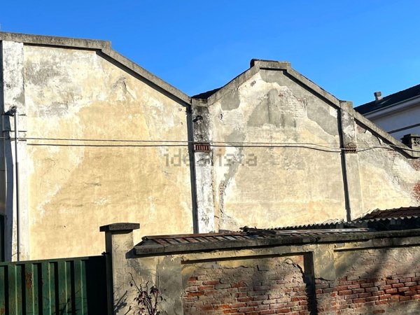 capannone in affitto a Novara in zona zona Sant'Agabio
