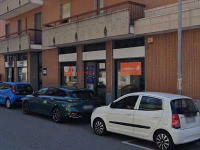 negozio in affitto a Novara in zona zona Agogna - San Paolo