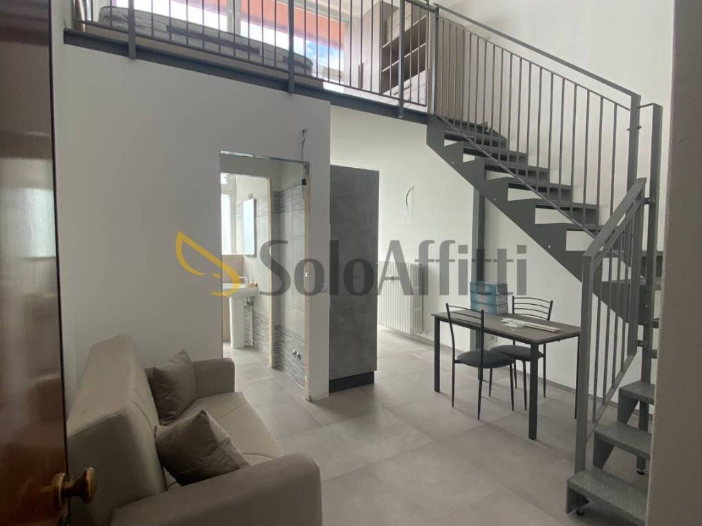 appartamento in affitto a Novara in zona Centro Città