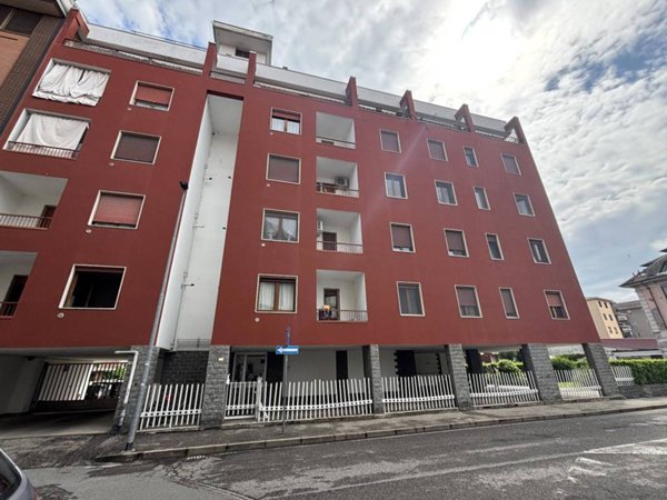 appartamento in affitto a Novara in zona Centro Città
