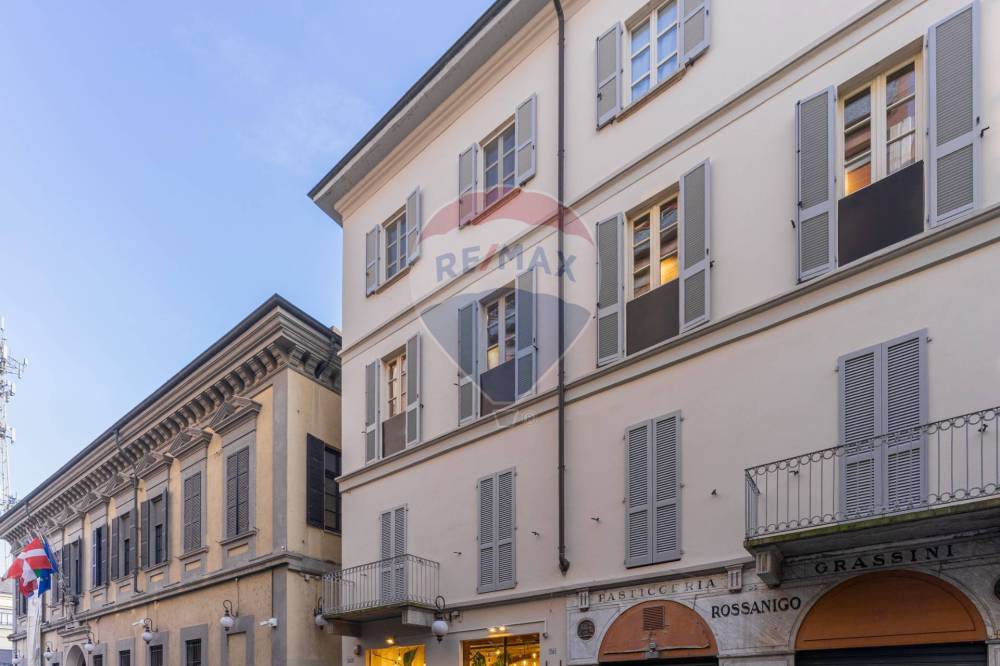 appartamento in affitto a Novara in zona Centro Città