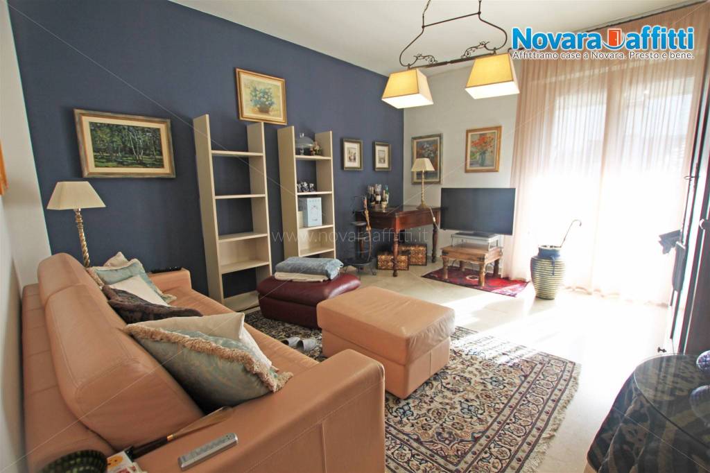 appartamento in affitto a Novara in zona Centro Città