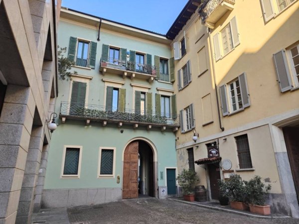 appartamento in affitto a Novara in zona Centro Città