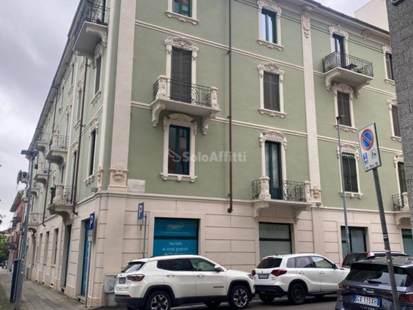 ufficio in affitto a Novara in zona Centro Città