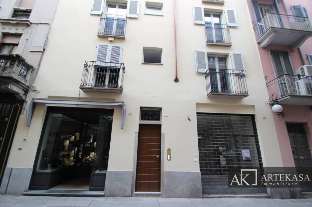 appartamento in affitto a Novara in zona Centro Città