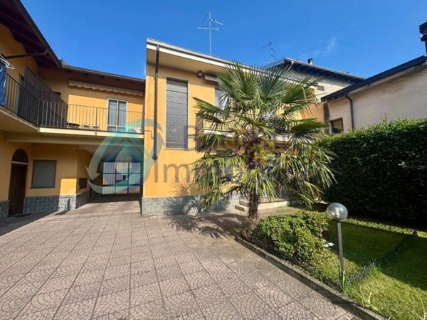 appartamento in affitto a Novara in zona Pernate