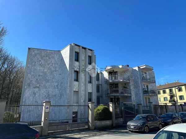 appartamento in affitto a Novara in zona Centro Città