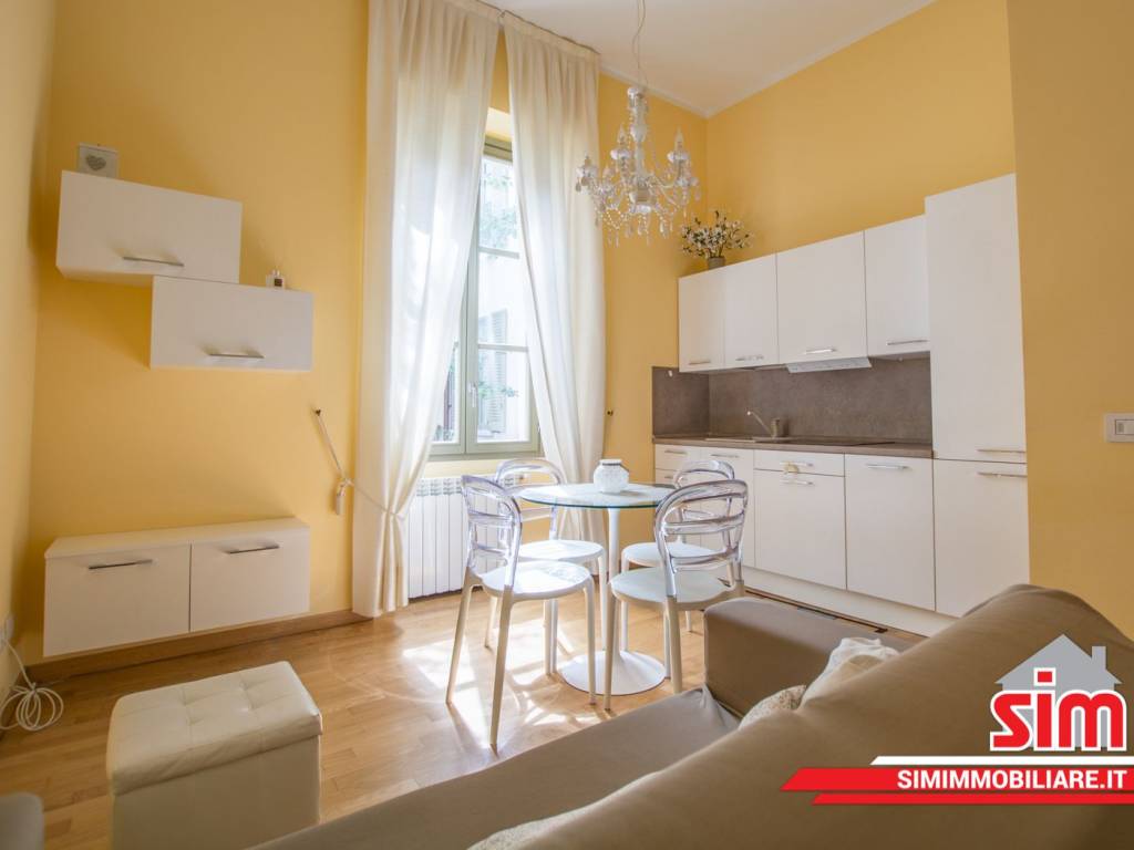 appartamento in affitto a Novara in zona Centro Città