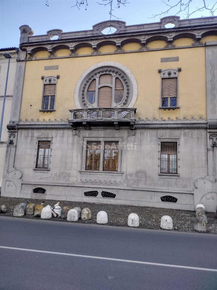 appartamento in affitto a Novara in zona Centro Città
