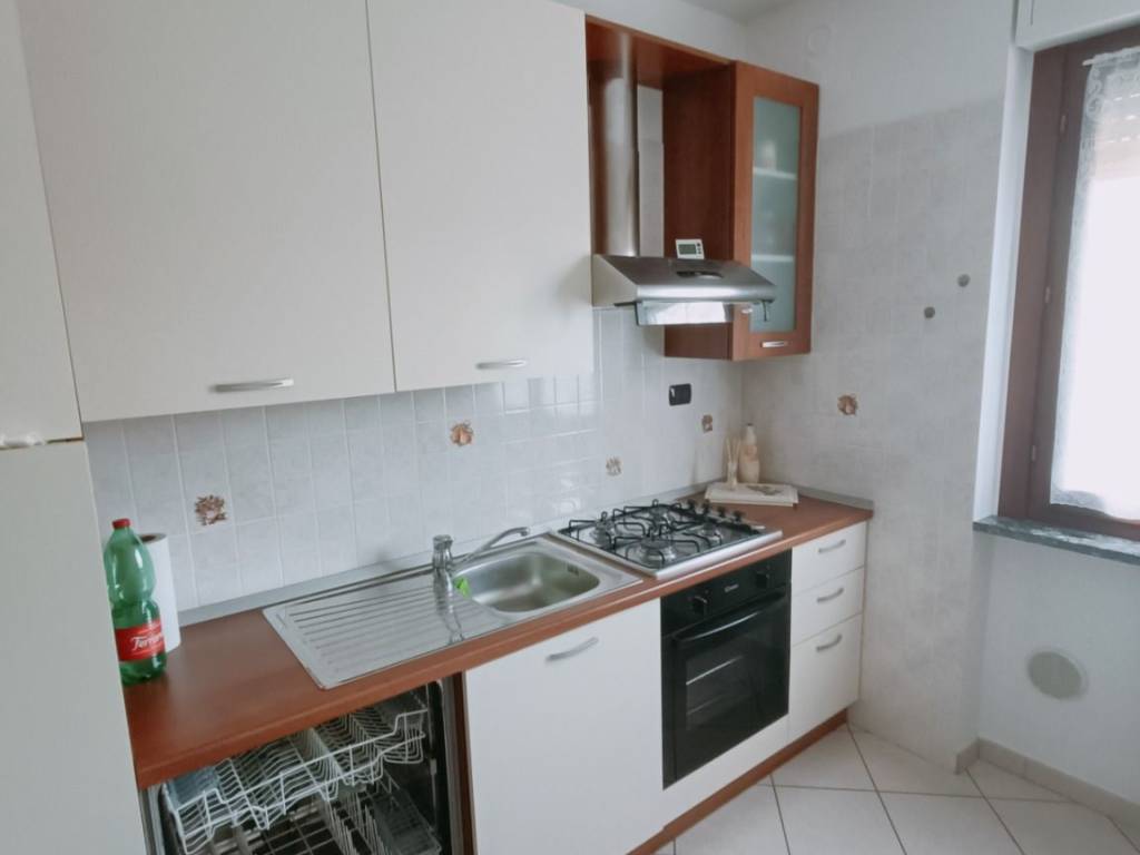 appartamento in affitto a Novara in zona Veveri
