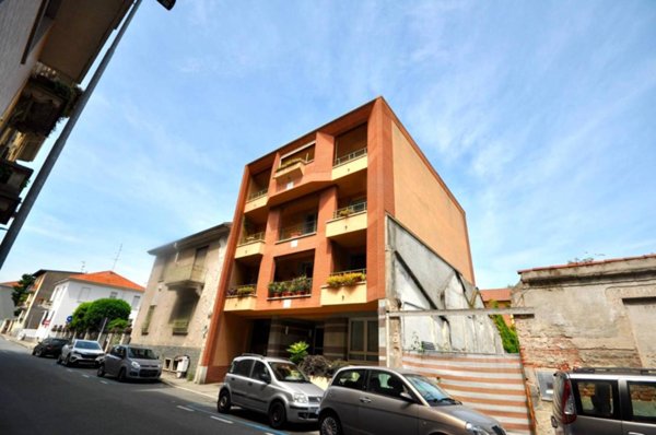 appartamento in affitto a Novara in zona zona San Martino
