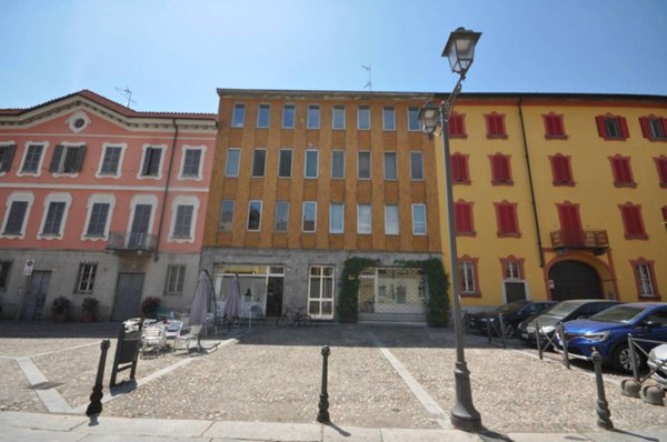 appartamento in affitto a Novara in zona Centro Città