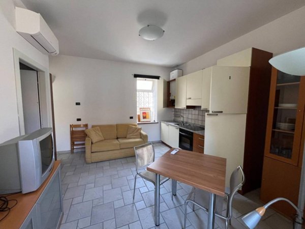 appartamento in affitto a Novara in zona Centro Città