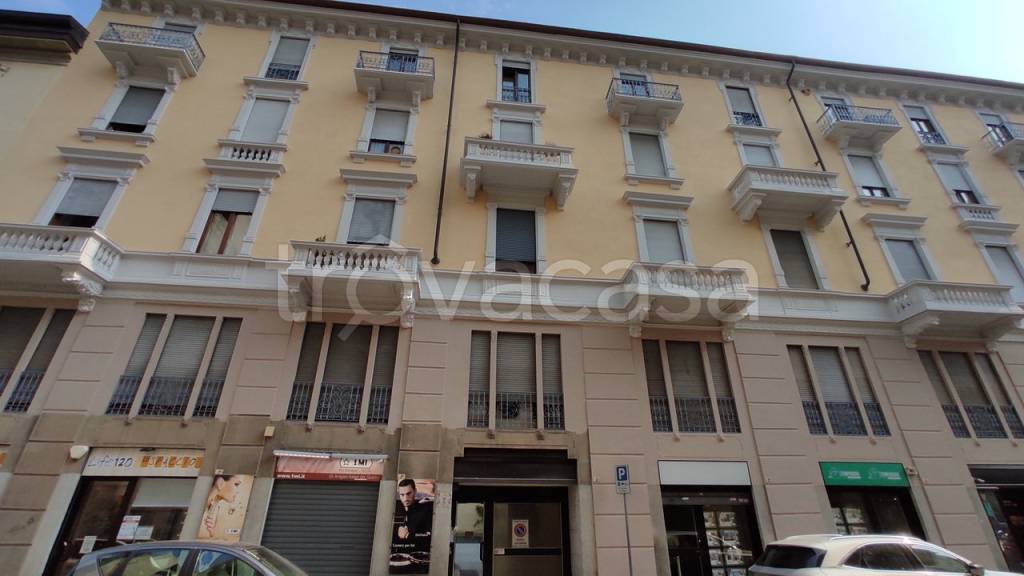 appartamento in affitto a Novara in zona Centro Città