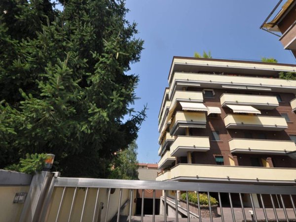 appartamento in affitto a Novara in zona Centro Città