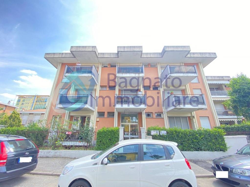 appartamento in affitto a Novara