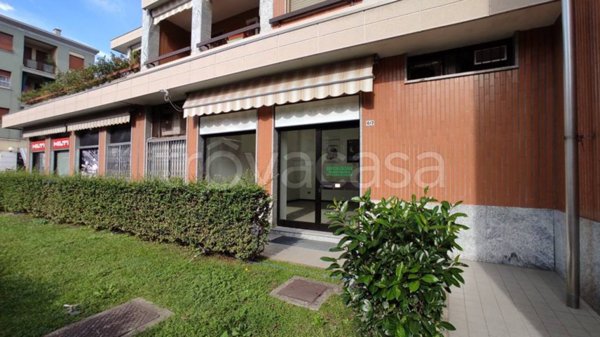 negozio in affitto a Novara in zona zona Agogna - San Paolo