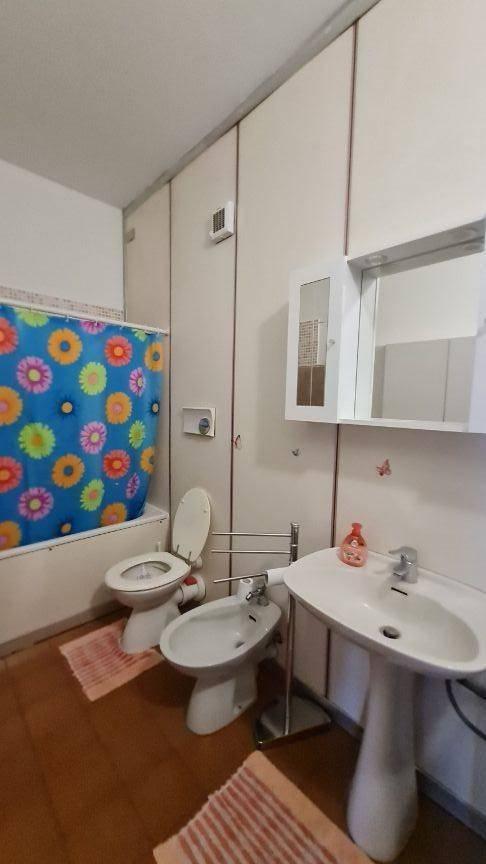 appartamento in affitto a Novara in zona zona Cittadella - Villaggio Dalmazia