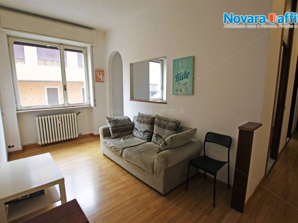 appartamento in affitto a Novara in zona Centro Città