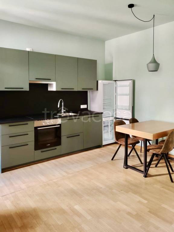 appartamento in affitto a Novara in zona Centro Città