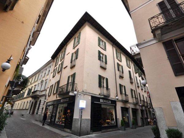 appartamento in affitto a Novara in zona Centro Città