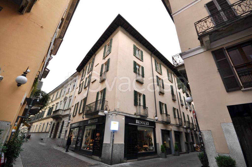 appartamento in affitto a Novara in zona Centro Città