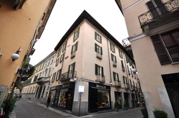 appartamento in affitto a Novara in zona Centro Città